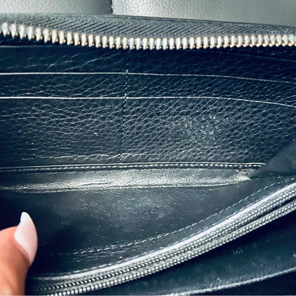 GUCCI BLACK ZIPPY SOHO WALLET - Picture 5 of 11